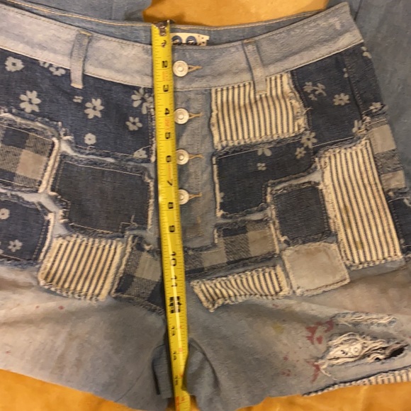 Free People Azalea Patchwork Blue Jeans size 29 Blue Daisy Bandanna - Picture 16 of 16